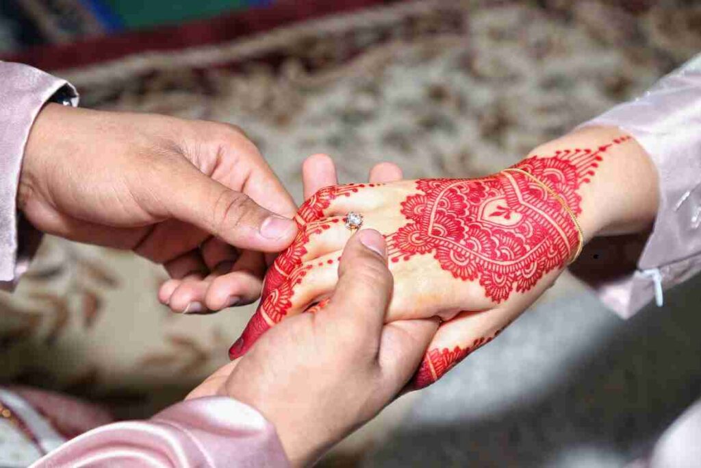 Applying Mehndi: Tips for a Stunning Design