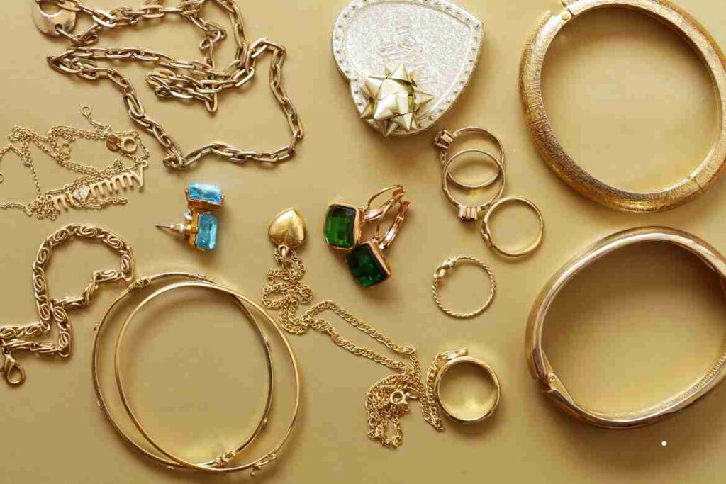 The Future of 70s-Inspired Jewelry