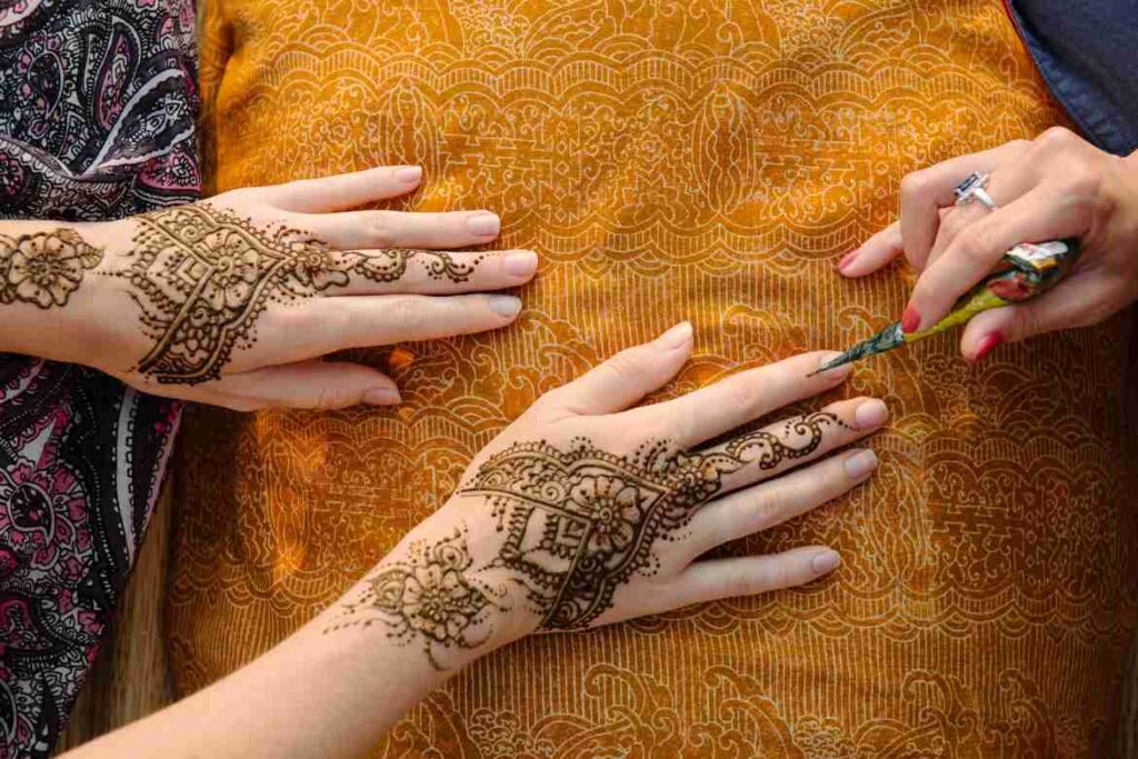 Latest Mehndi Trends and Inspirations